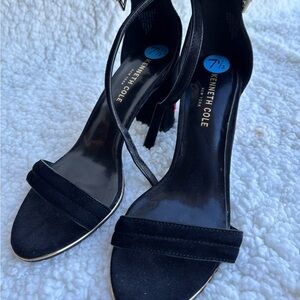 Kenneth Cole Elegant Black Heels